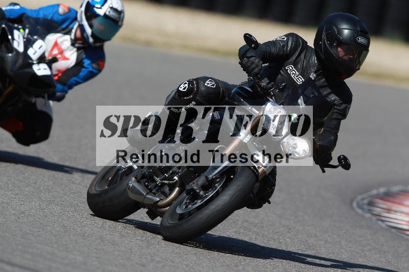 /Archiv-2022/64 19.09.2022.09 Plüss Moto Sport Yamaha Fun Day ADR/Einsteiger/58